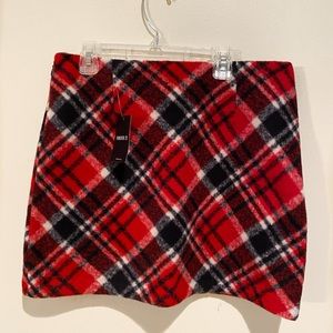 NEVER WORN Red and Blue plaid soft skirt Size L